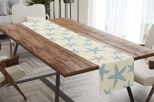 Beach theme table decor