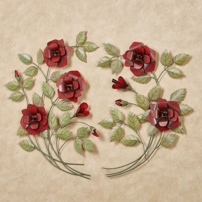 Metal rose wall decor