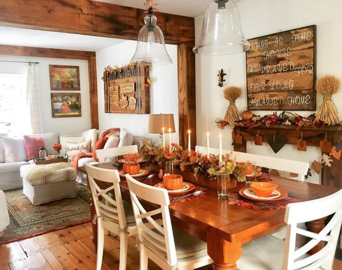 Rustic dining room table decor