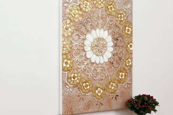 Wood medallion wall decor