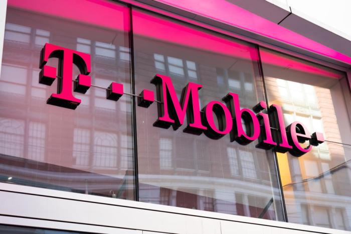 T mobile usa stock price